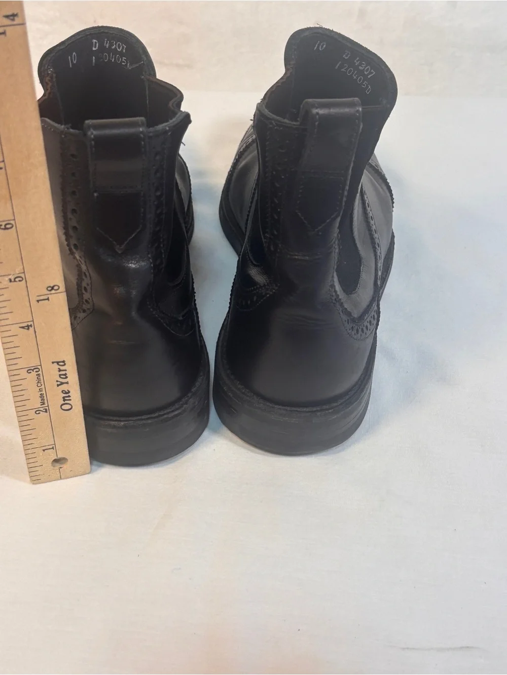 Allen Edmonds Lombard Black Leather Chelsea Boots 10D